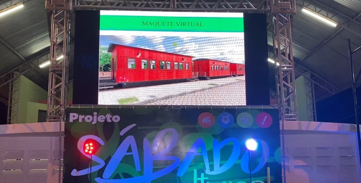 Prefeito anuncia construção de ‘trem’ com vários boxes para comerciantes de Santa Helena